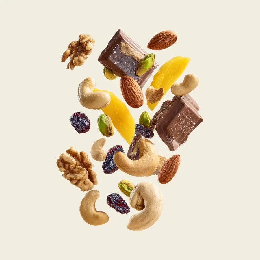 Nuts and dried fruit